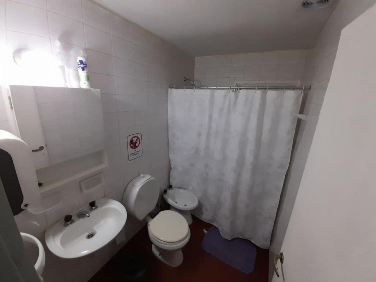 Hostel House 64Biguea El Calafate Luaran gambar