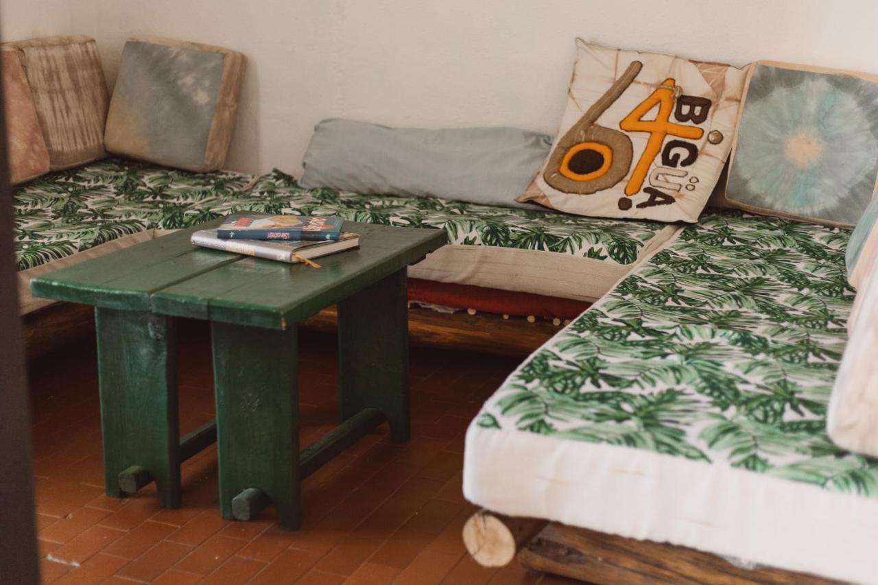 Hostel House 64Biguea El Calafate Luaran gambar