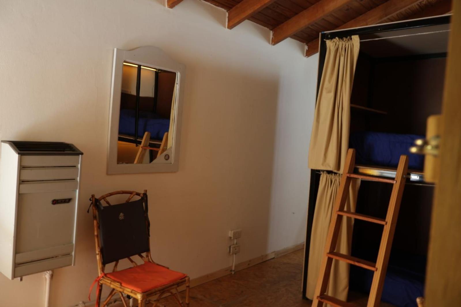 Hostel House 64Biguea El Calafate Luaran gambar